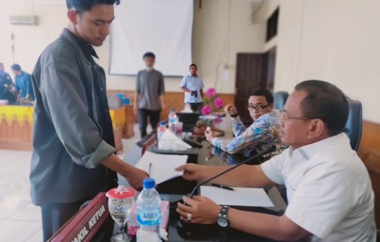 IPELMABAR Fasilitasi GeraM Beraudiensi dengan DPRK Aceh Barat