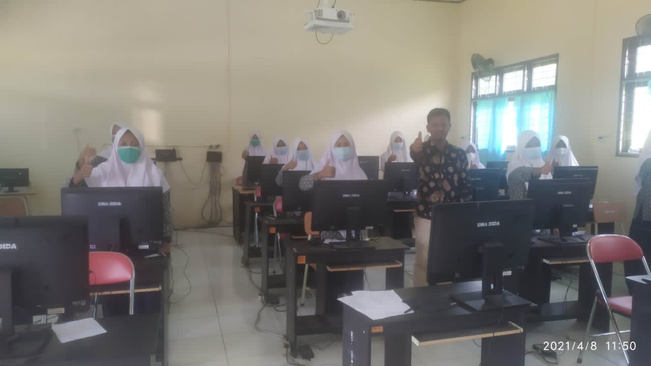 SMPS Darul Aitami Adakan Simulasi Ujian Akhir Sekolah Berbasis Komputer