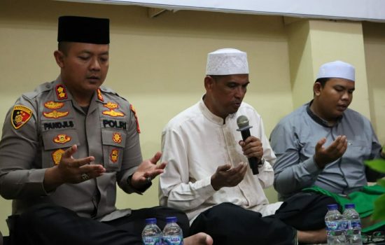 Polisi Resort Aceh Barat Gelar Doa Bersama