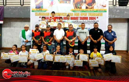 Tiga Pebulu Tangkis Medan Raih Mendali di Kejuaraan Bulutangkis Piala PJ Bupati Aceh Barat
