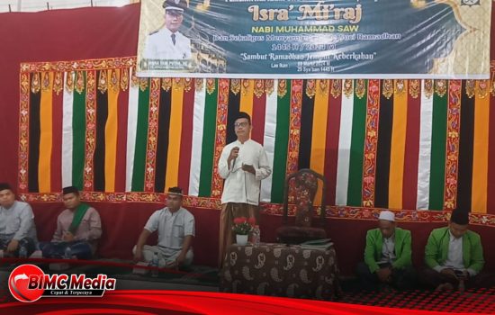 Pemerintah Kampong Lae Ikan Bersama Mahasiswa KKN STIT HaFas Peringati Isra Mi’raj 